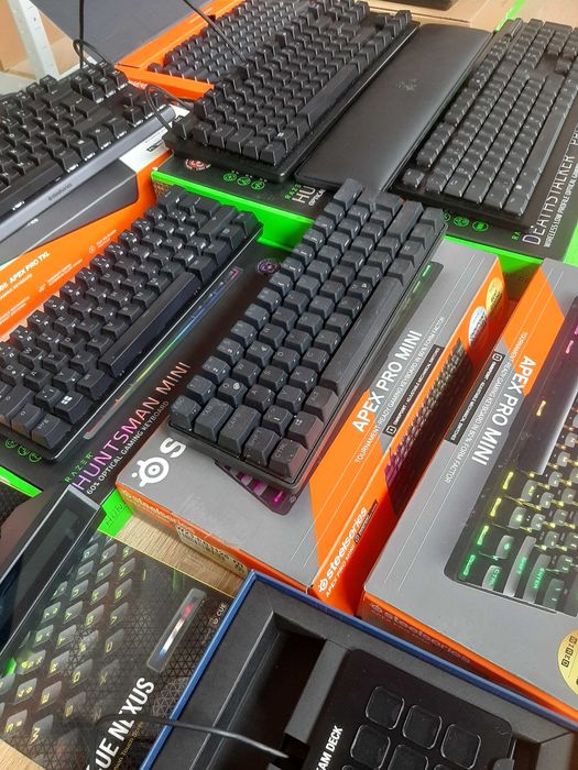 Тільки ОПТ / Клавіатури з Європи Razer Microsoft  SteelSeries