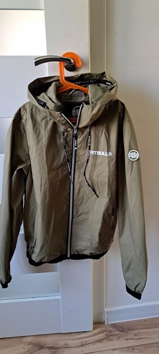 Kurtka wiatrówka Pitbull oliwkowa r.S JAK NOWA