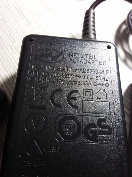 Блок питания живлення ноутбук,монитор 12 вольт 12v 3.3 ампер  5 ампер