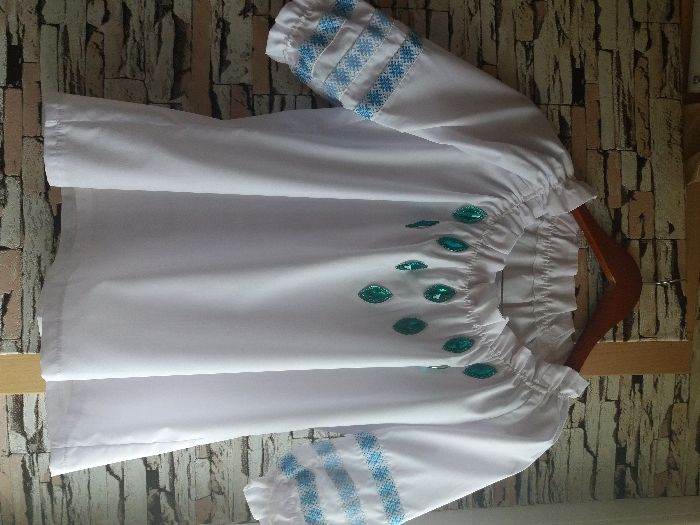 костюми українські голубі