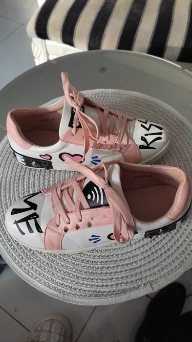 Buty adidasy skóra ekologiczna