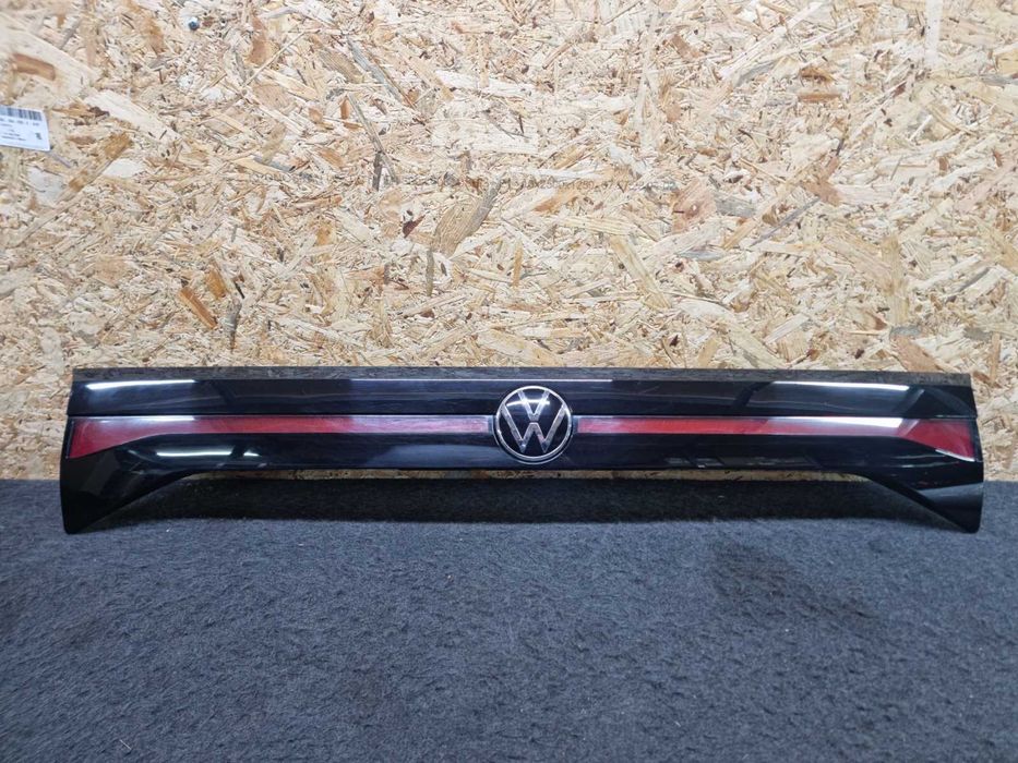 Бленда фонар Накладка на кришку багажника VW T-cross ляду