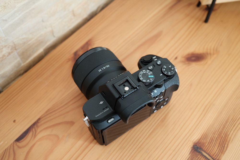 Sony A7II + FE 50mm f/1.8  c/Garantia