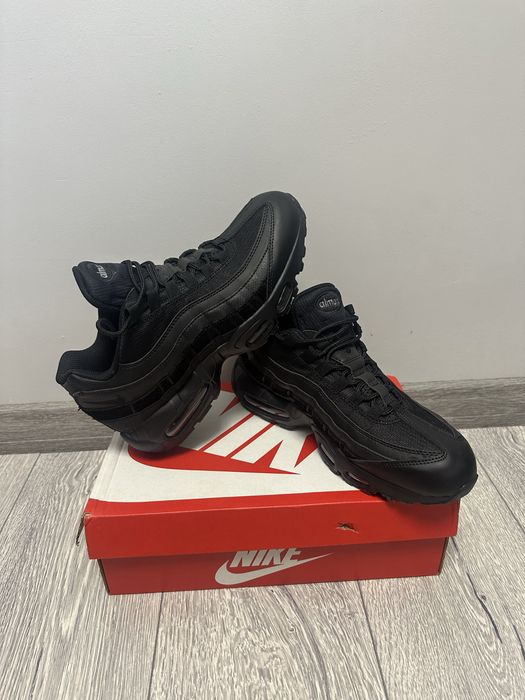 Nike Air Max 95 Essential Black 42