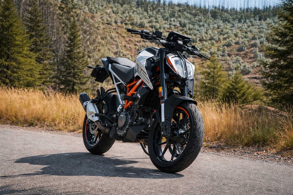 KTM Duke 125cc - 8500 Km