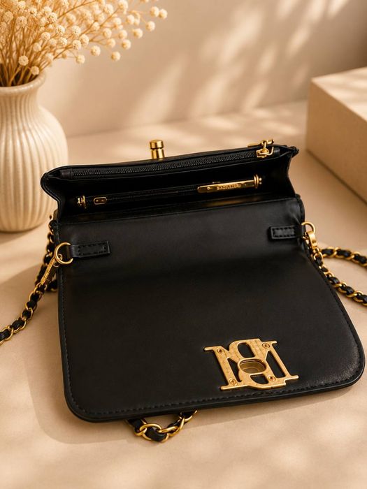 сумочка Badgley Mischka Tweed Clutch