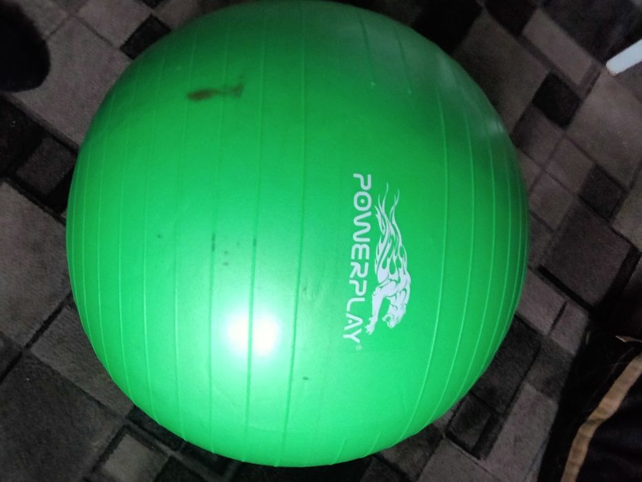 Мяч для фитнеса. Б/у.