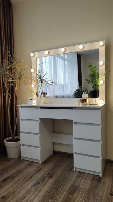 Стол бровиста бьюти Туалетний гримерный столик макияжный, визажный: 7 ...