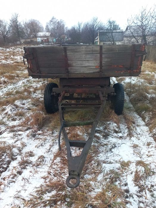 Тракторний причіп
