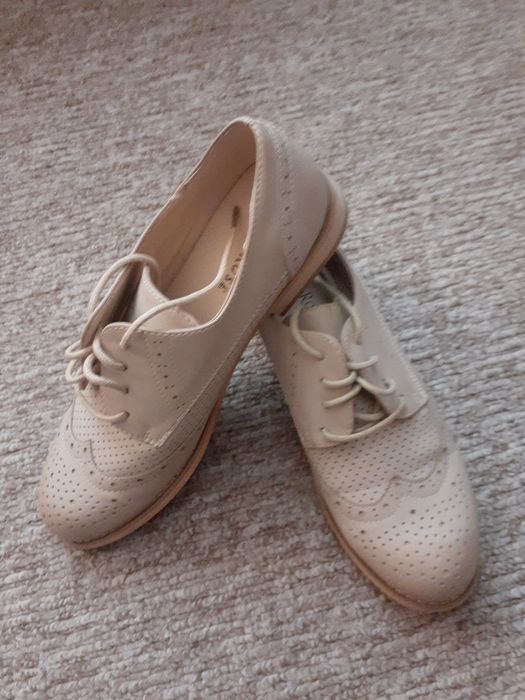 Туфлі оксфорди жіночі