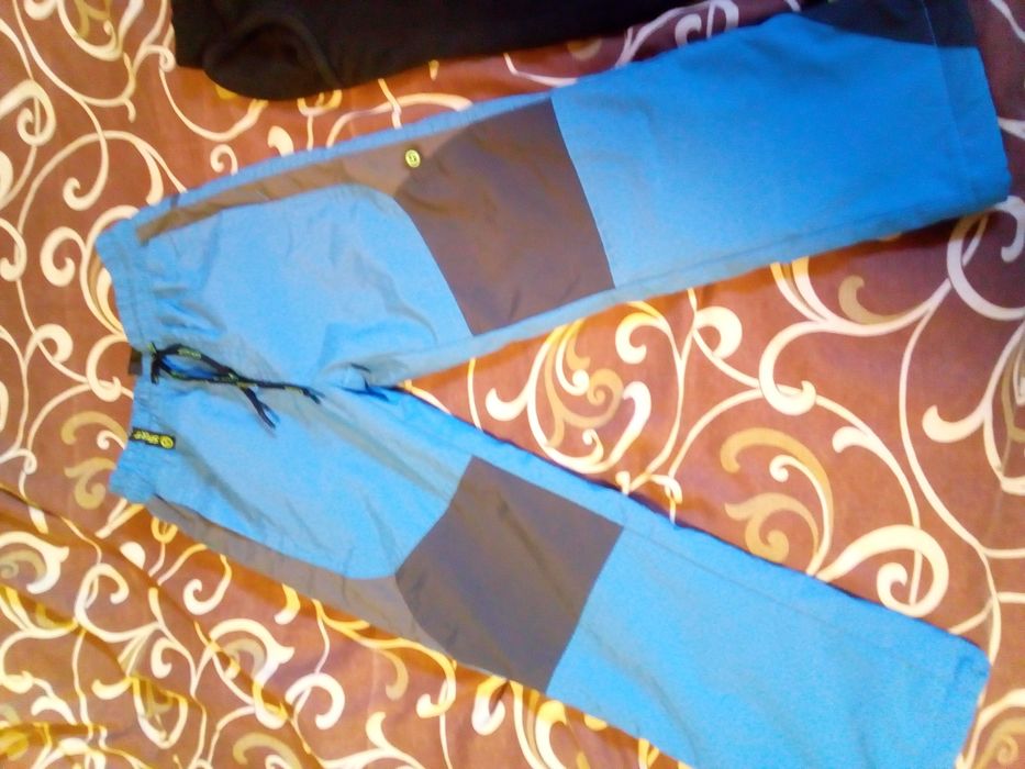 Продам теплые штаны