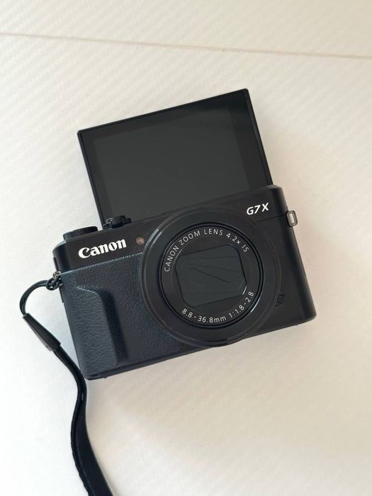 Aparat cyfrowy Canon powrrshot G7X mark II czarny kompaktowy