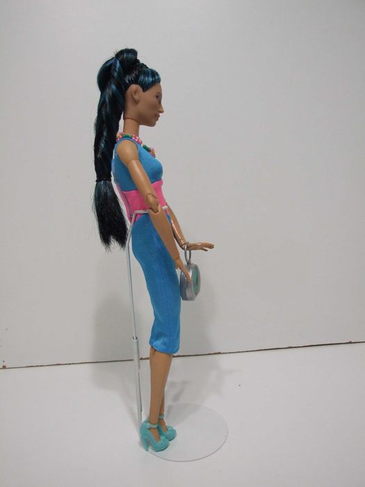 lalka Barbie Mattel made to move mtm ze stojakiem