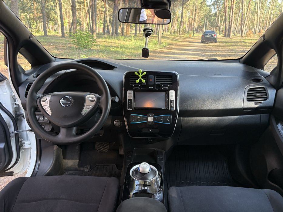 Nissan leaf рестайлінг , тепловий насос