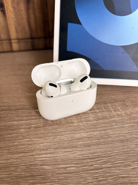 Airpods Pro Wirelless Charging Case