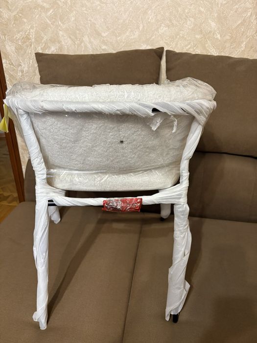 Дизайнерські стільці YORK TEDDY