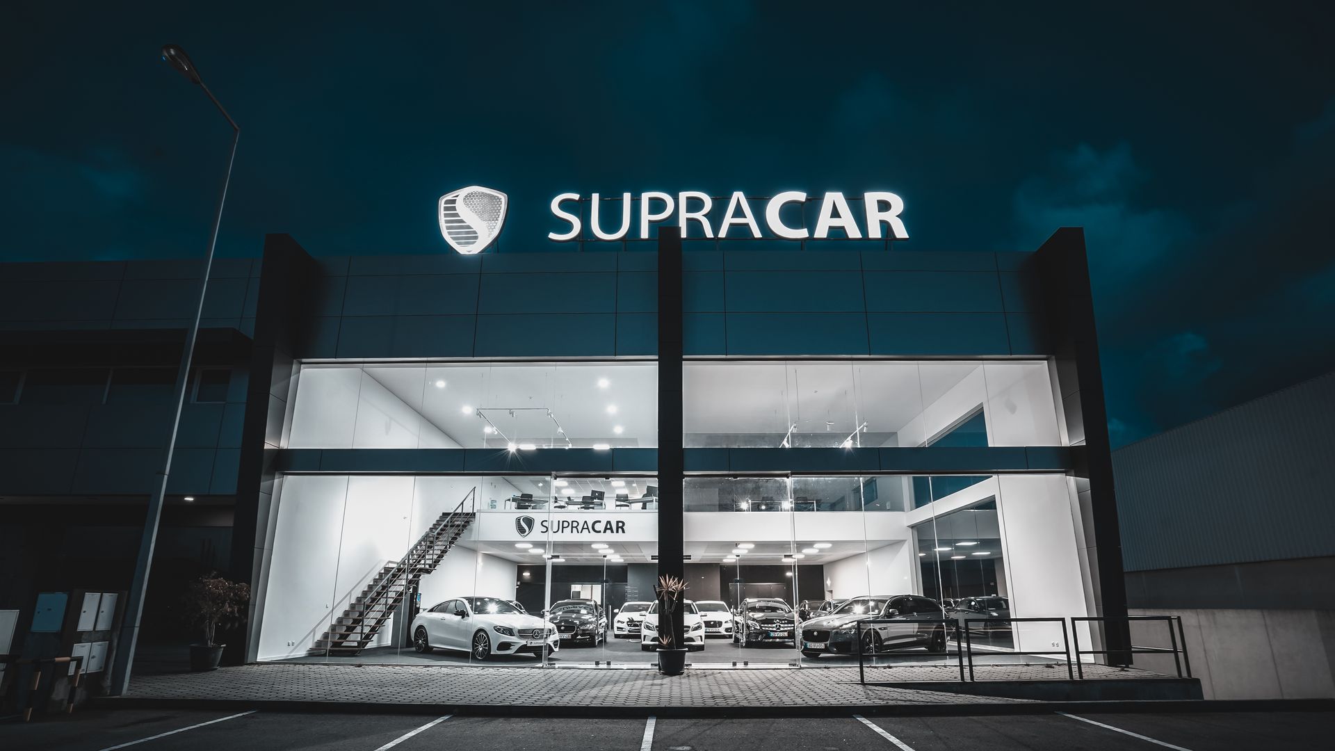 SUPRACAR top banner