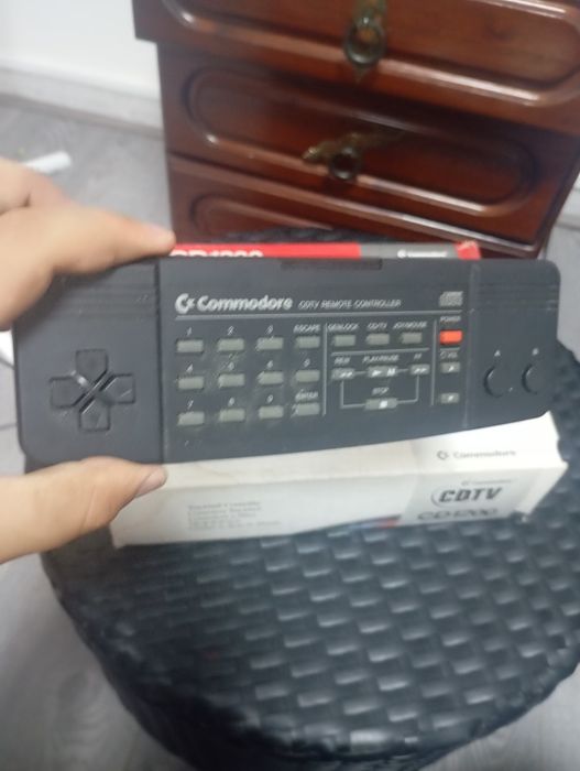 Conjunto commodore cdtv
