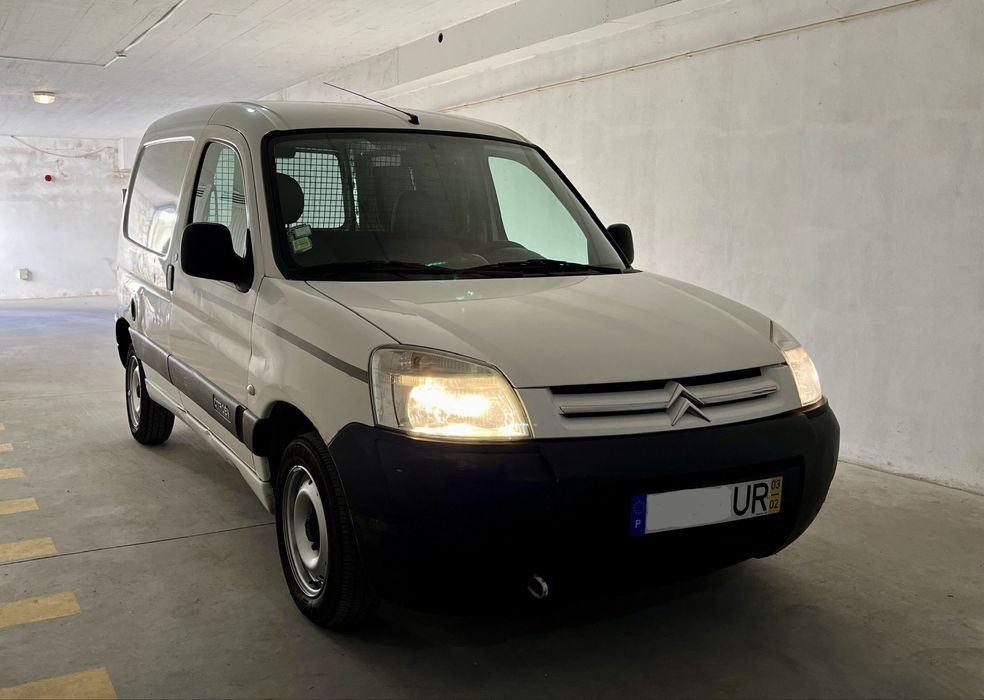 Citroen Berlingo 1.9 muito estimada