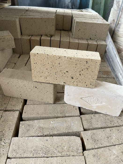 Цегла вогнетривка, повнотіла, лицьова, силікатна, доставка