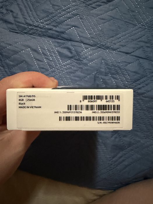 Telemóvel Galaxy A17 5G não- aberto