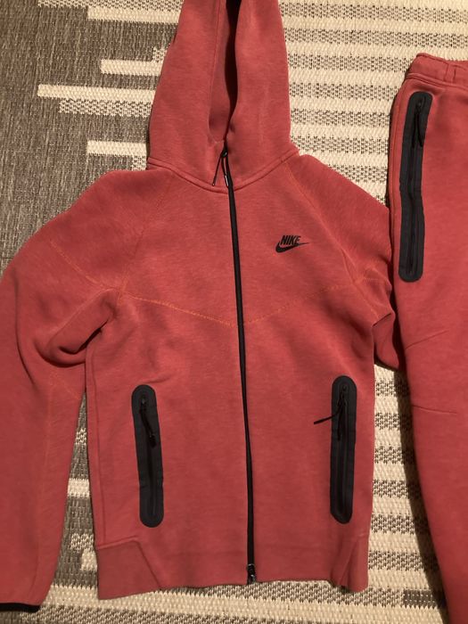 Komplet dresowy nike tech fleece