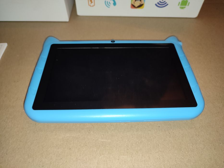 Детский планшет на детали или под ремонт!