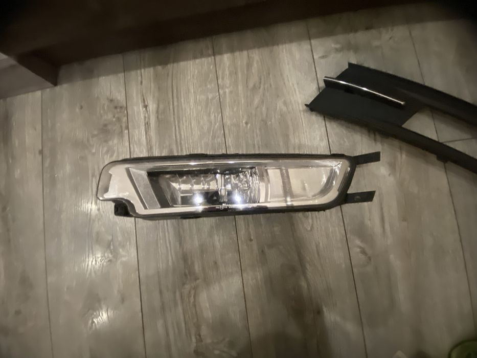 ПТФ VW Passat b8 права решітка 3G0941662