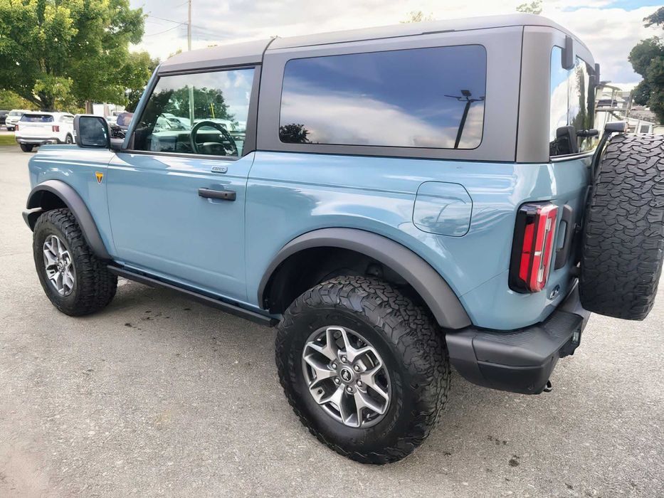 Ford Bronco      2022