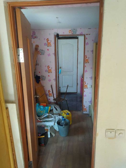 Продажа дома в общем дворе.
