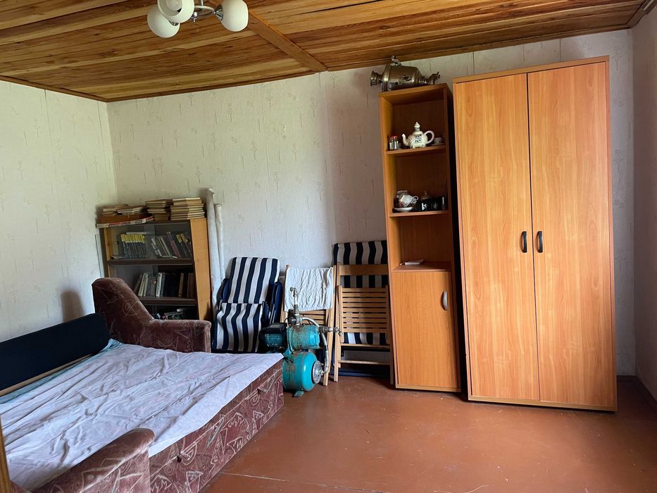 Продам дачу Кировское 46 кв.12сот.земли.Сосновый лес,река Орель.