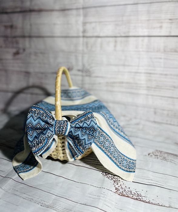 Рушник з бантиком на кошик