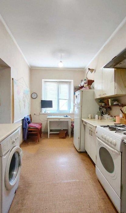 Продам добротний цегляний будинок  зі зручностями в Дергачах