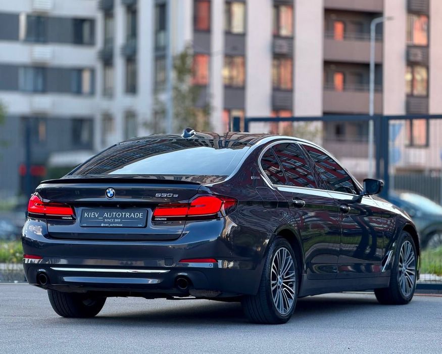 Продаж гарного BMW 530е