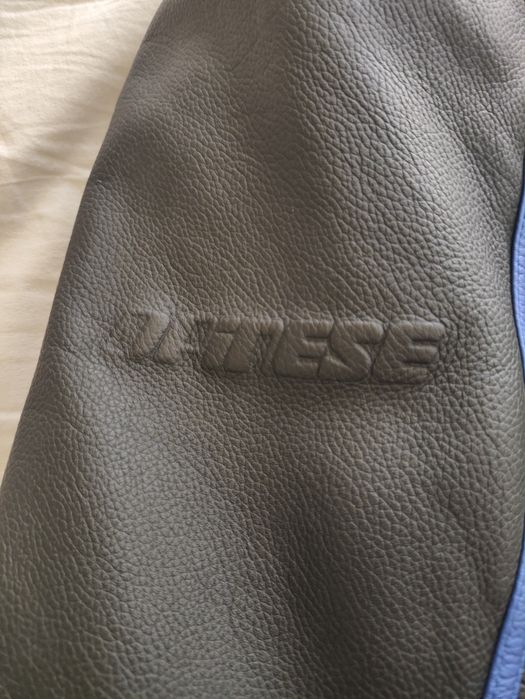Vendo Casaco  Dainese Pele
