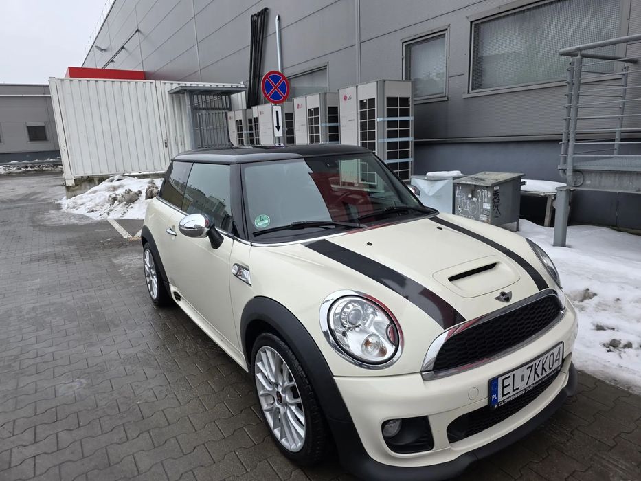 MINI Cooper S John Cooper Works
