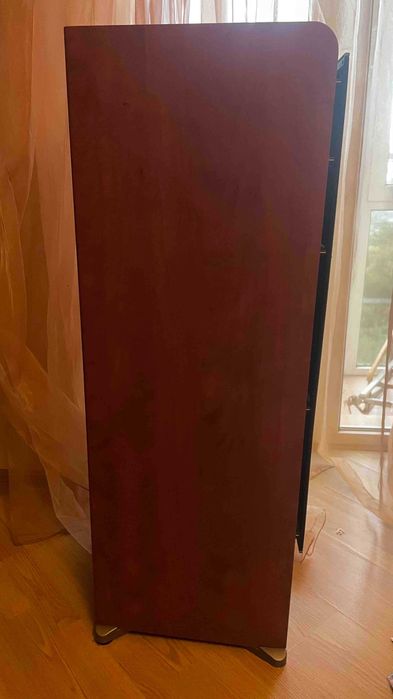 Продаю акустику JBL ES100