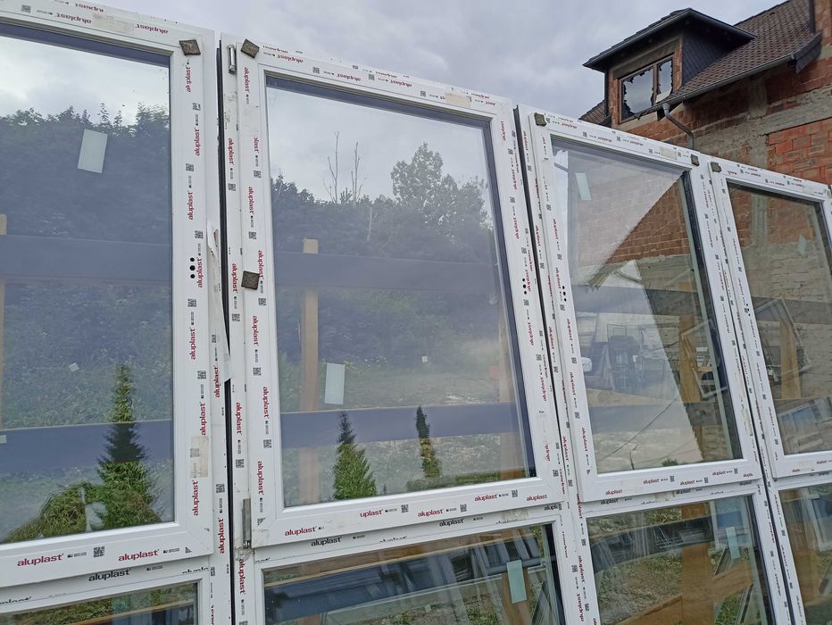 Okna pcv 100/240 trzy szybowe białe