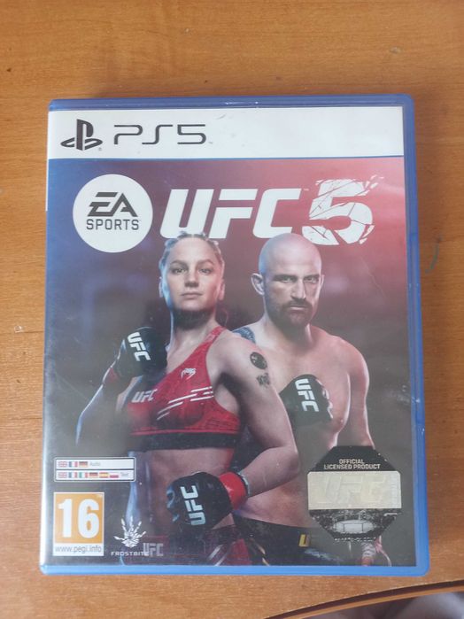 UFC 5 PS5 новий диск