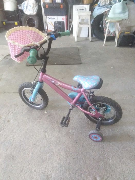 Bicicleta de menina