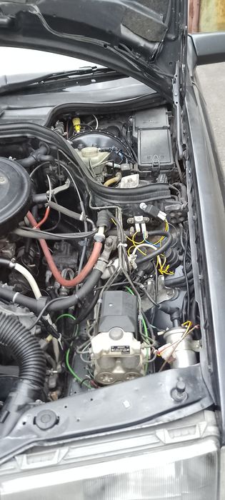 Продам автомобіль Мерседес 124
