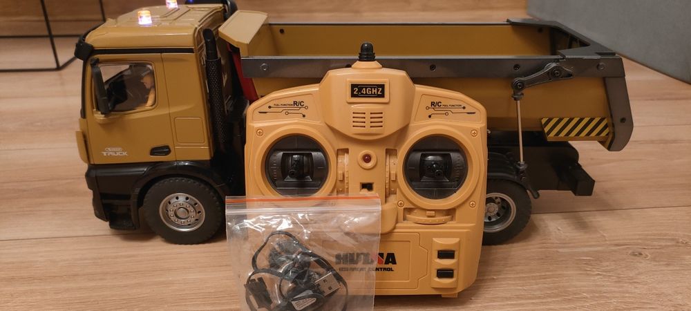 Sprzedam ciężarówke zdalnie sterowaną