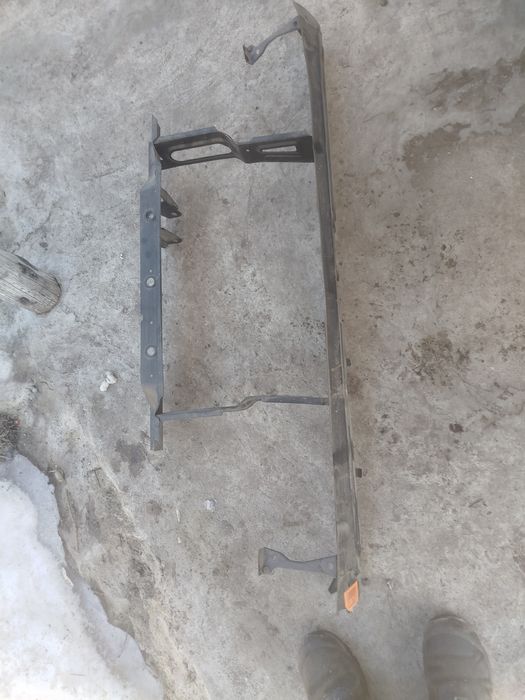 Продам рамку радіатора ВАЗ 2109