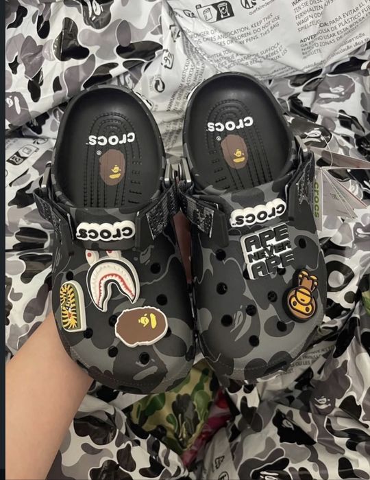 Крокси Bape ( усі розміри )