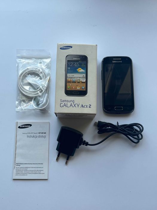 Samsung GALAXY Ace 2 (GT-i8160) komplet, ładny, czarny
