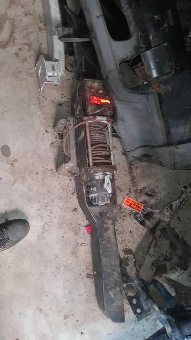 Land Rover Defender parachoque com guincho completo