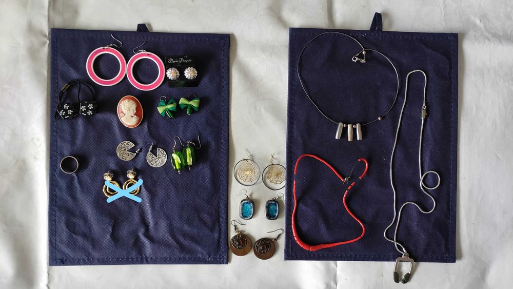 Naszyjnik wisiorek korale klipsy broszka kolczyki bransoletka zawieszk