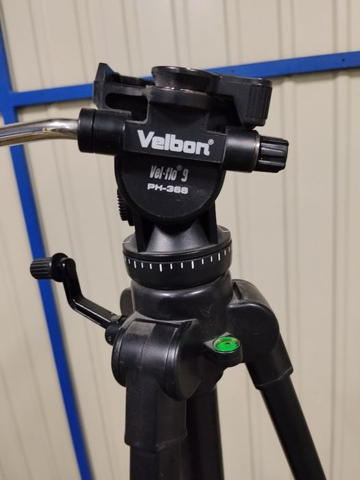 Штатив Velbon C-600