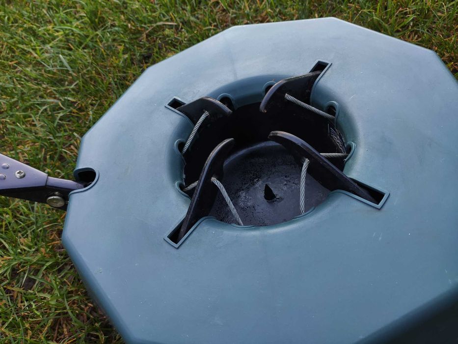 Немецкая подставка под ёлку  Hamburg  для ёлки до 2,5 м