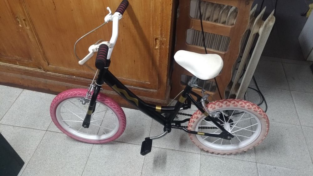 Bicicleta BTT como nova